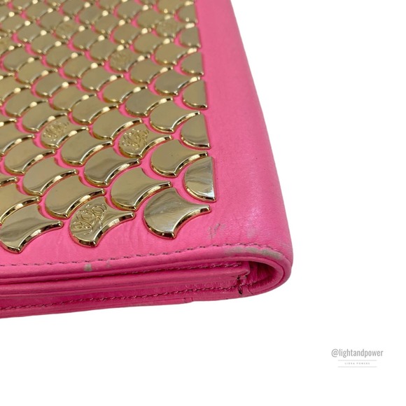 Ted Baker Fluorescent Pink Scallop Edge Clutch EUC - Picture 9 of 14